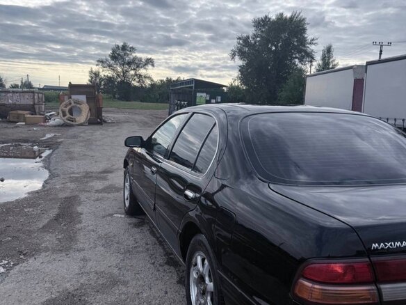 1997 Nissan Maxima IV (A32), чёрный, 169000 рублей - вид 3