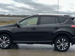 2015 Toyota RAV4 IV (XA40), чёрный, 1799000 рублей, вид 3