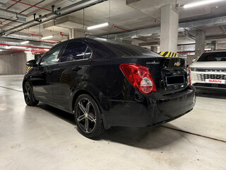 2014 Chevrolet Aveo II, чёрный, 550000 рублей, вид 5