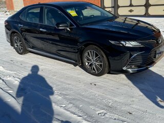 2023 Toyota Camry VIII (XV70) Рестайлинг, чёрный, 4100000 рублей, вид 2