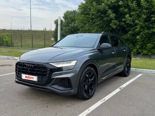 2019 Audi Q8 55 TFSI I (4M), серый, 6100000 рублей, вид 2