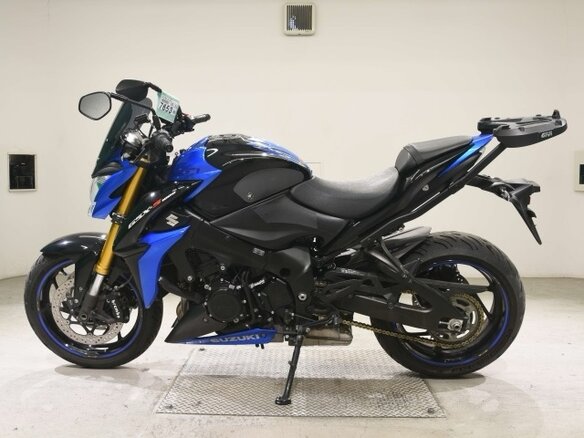 2019 Suzuki GSX-S 1000, синий, 689000 рублей