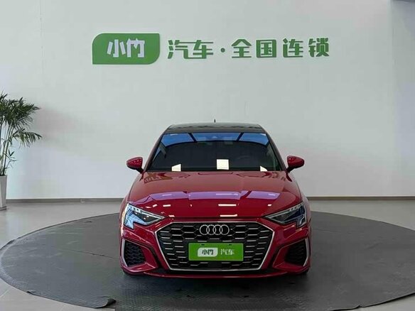 2022 Audi A3 Sportback 35 TFSI IV (8Y), красный, 2360000 рублей - вид 1