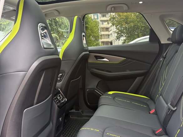 2023 Forthing T5 EVO, белый, 2700000 рублей - вид 26