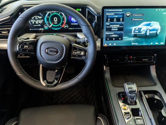 2026 GAC GS8 II, белый, 5349000 рублей - вид 2