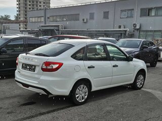 2018 Lada (ВАЗ) Granta I Рестайлинг, белый, 565000 рублей, вид 4