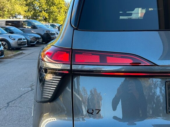 2026 Audi Q7 III (G8), серый, 19110000 рублей - вид 8