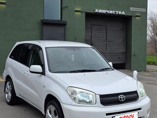 2004 Toyota RAV4 II (XA20) Рестайлинг, белый, 800000 рублей, вид 1