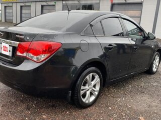 2011 Chevrolet Cruze I, чёрный, 400000 рублей, вид 2