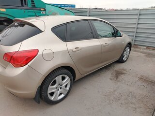 2011 Opel Astra J, бежевый, 610000 рублей, вид 3
