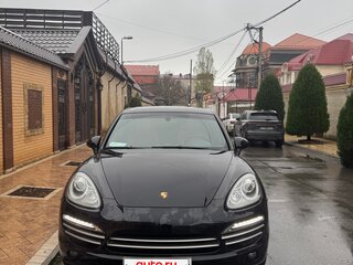 2014 Porsche Cayenne II (958), чёрный, 2930000 рублей, вид 3