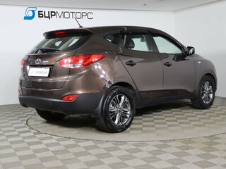 2014 Hyundai ix35 I Рестайлинг, коричневый, 1179990 рублей, вид 5