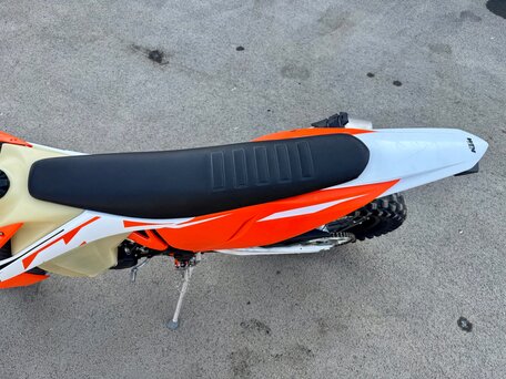 2023 KTM 500 EXC F, оранжевый, 920000 рублей, вид 5