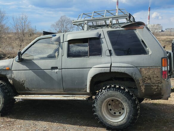 1991 Nissan Terrano I, серый, 400000 рублей - вид 14