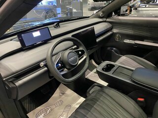 2025 Exeed Exlantix ET, чёрный, 6990000 рублей, вид 4