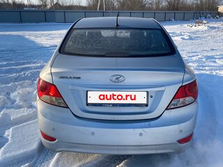 2012 Hyundai Solaris I, серый, 370000 рублей, вид 3
