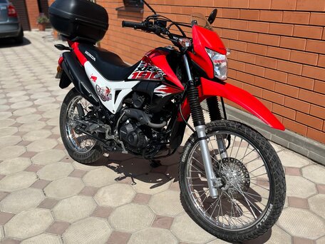 2023 Honda XR 190, красный, 300000 рублей, вид 1