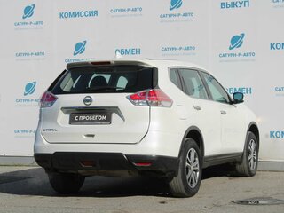 2017 Nissan X-Trail III Рестайлинг, белый, 1600000 рублей, вид 5
