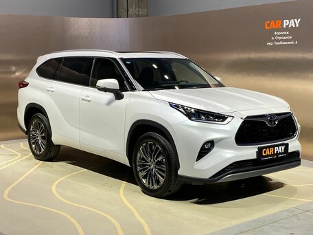 Toyota Highlander IV (XU70)