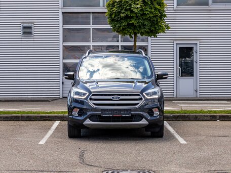2018 Ford Kuga II Рестайлинг, серый, 1095000 рублей, вид 2