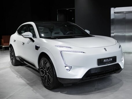 2025 Avatr 11 116 kWh I, белый, 8275950 рублей, вид 2