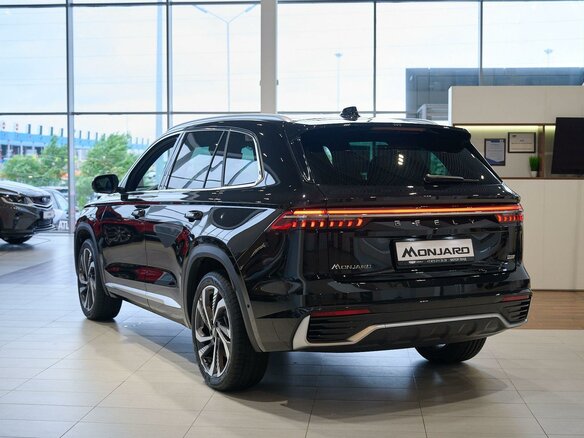 2026 Geely Monjaro I Рестайлинг, чёрный, 4700000 рублей - вид 6