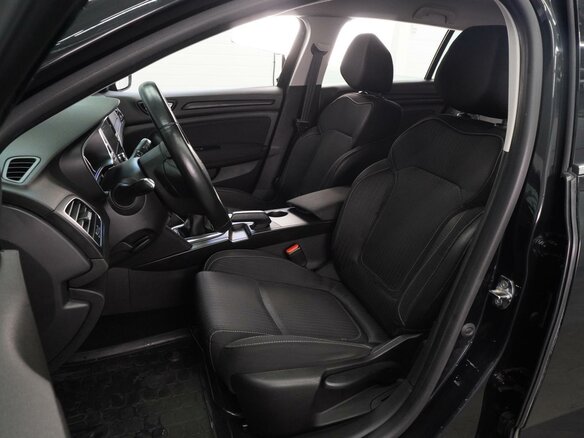 2018 Renault Megane IV, чёрный, 1239000 рублей - вид 9