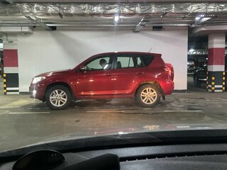 2011 Toyota RAV4 III (XA30) Рестайлинг, красный, 1650000 рублей, вид 1