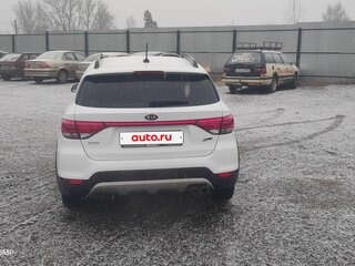 2018 Kia Rio X-Line IV, белый, 1500000 рублей, вид 3