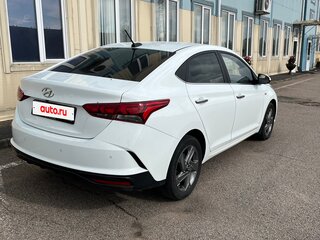 2021 Hyundai Solaris II Рестайлинг, белый, 1720000 рублей, вид 4