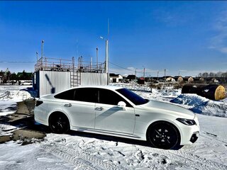 2019 Toyota Crown XV (S220), белый, 3595000 рублей, вид 4