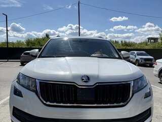 2018 Skoda Kodiaq I, белый, 2000000 рублей, вид 2