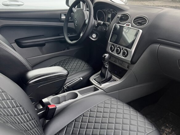 2009 Ford Focus II Рестайлинг, голубой, 500000 рублей - вид 6