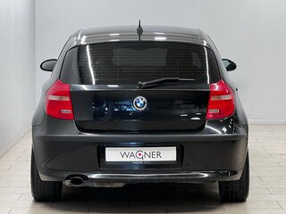 2008 BMW 1 серии 116i I (E81/E82/E87/E88) Рестайлинг, чёрный, 667000 рублей, вид 4