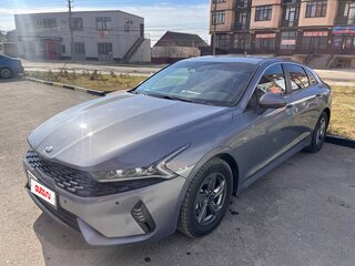 2021 Kia K5 III, серый, 2159000 рублей, вид 1