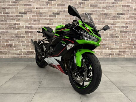 2020 Kawasaki ZX-6 Ninja, зелёный, 1078000 рублей, вид 4