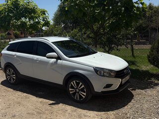 2019 Lada (ВАЗ) Vesta SW Cross I, белый, 1050000 рублей, вид 2