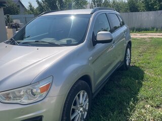 2013 Mitsubishi ASX I Рестайлинг, серебристый, 860000 рублей, вид 1