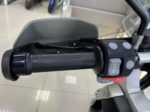 2012 BMW R 1200 GS, серый, 900000 рублей - вид 17