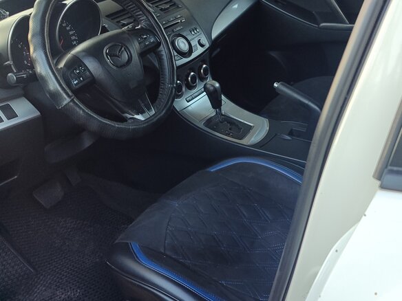 2011 Mazda 3 II (BL), белый, 850000 рублей - вид 7