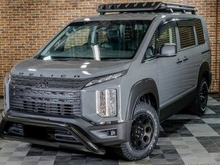 2022 Mitsubishi Delica D:5 I Рестайлинг, серебристый, 2300000 рублей, вид 1