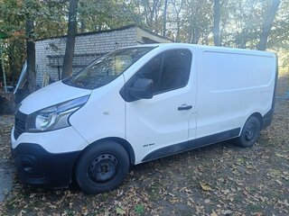 2017 Renault Trafic III, белый, 1800000 рублей, вид 4
