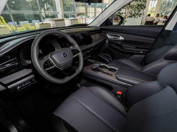 2026 Changan CS75 Pro, серый - вид 9