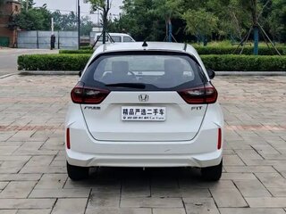 2023 Honda Fit Crosstar IV Рестайлинг, белый, 1160000 рублей, вид 5