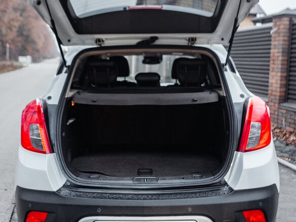 2012 Opel Mokka I, белый, 1050000 рублей - вид 21