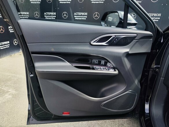 2025 Hongqi HS3, чёрный, 2900000 рублей - вид 12