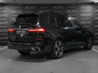 2019 BMW X7 40i I (G07), чёрный, 5500000 рублей, вид 3