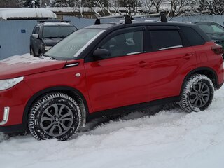 2022 Suzuki Vitara II Рестайлинг, красный, 1700000 рублей, вид 2
