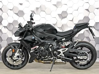 2025 BMW S 1000 R, чёрный, 2049000 рублей, вид 4