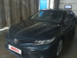 2019 Toyota Camry VIII (XV70), синий, 2100000 рублей, вид 3